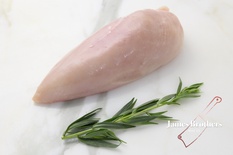 Chicken Breast Fillets Approx 400g per beast (price per 250g)